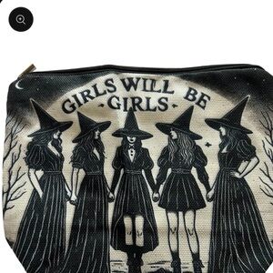 Black and White Witch Print Women's Bag